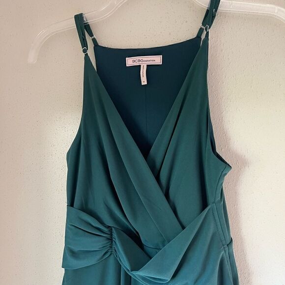BCBGeneration Twisted Surplice Sheath Dress Bright Elm Size XS Tall - Picture 6 of 14